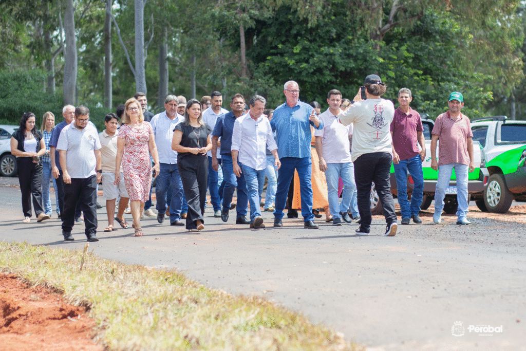 Materia6-1-1024x683 Obra da Estrada Itú entra na fase final e recebe visita de autoridades em Perobal