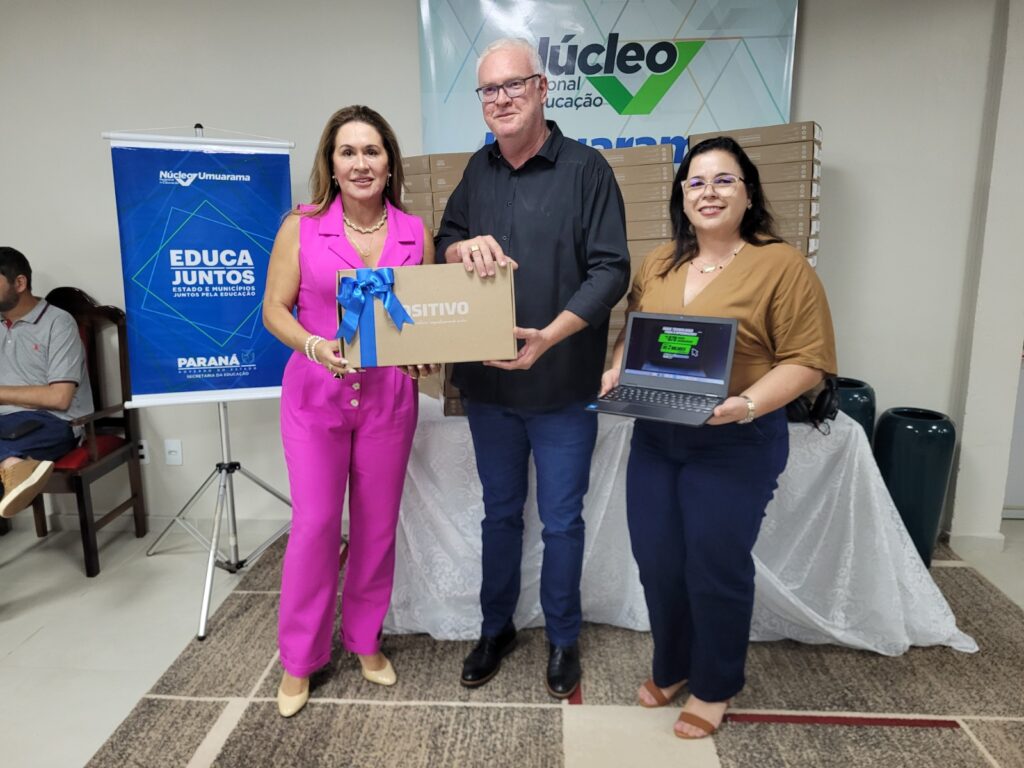 Mat.1-1024x768 Tecnologia chega às escolas de Perobal e reforça ensino na rede municipal